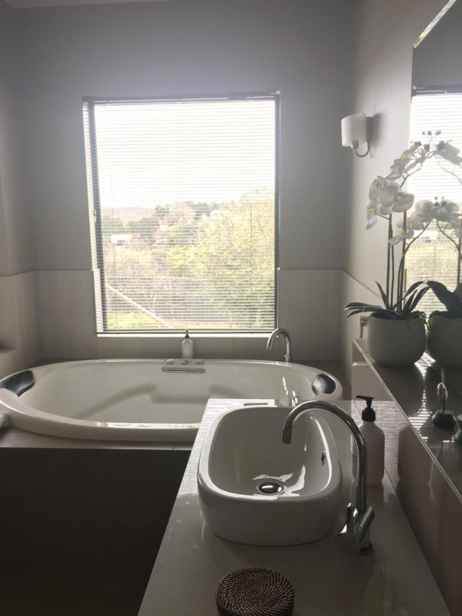 Stonetryst Spa Villas ビーチワース エクステリア 写真